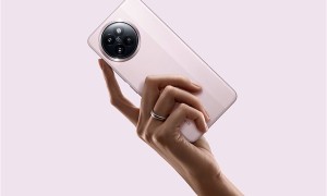 14 Ultra同款大师人像加持！小米Civi 4 Pro正面照公布